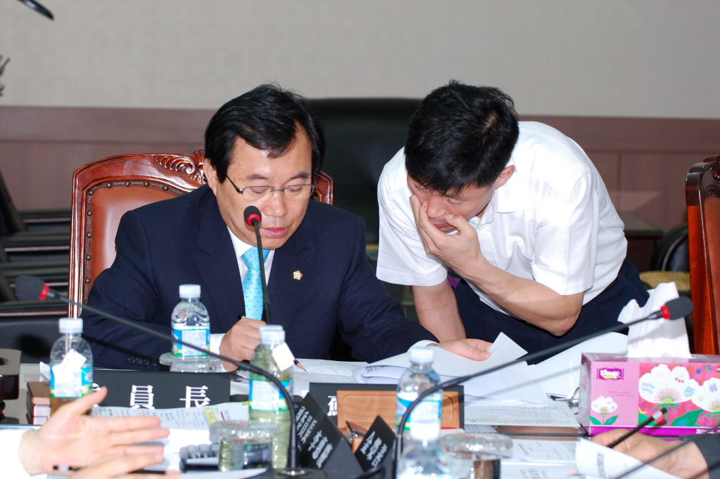 추가경정사업예산안 심의 이미지(5)