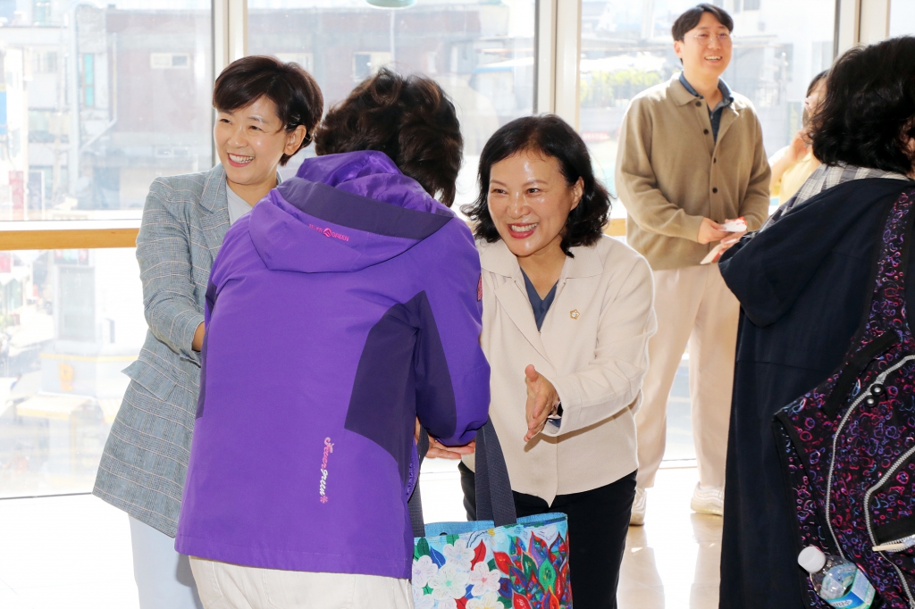 중구민과 함께하는 김미경 토크콘서트 이미지(6)