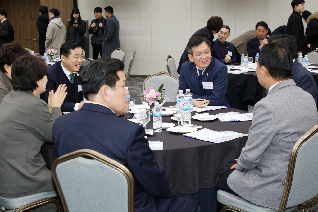 대한민국시군자치구의회 의장협의회 정기총회 이미지(2)