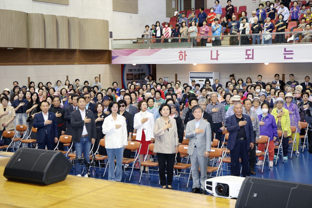 중구 어르신 어울림 한마당 이미지(11)