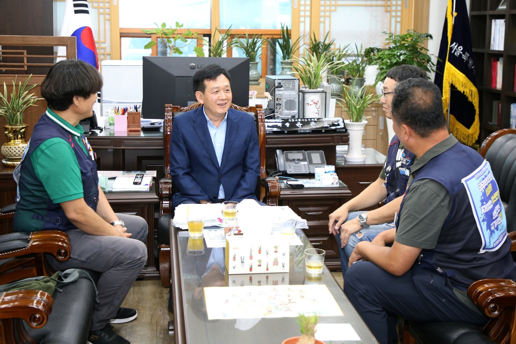 중구청 노조 방문 이미지(2)