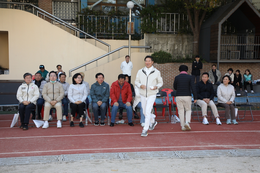 제17회 중구청장기 족구대회 이미지(6)