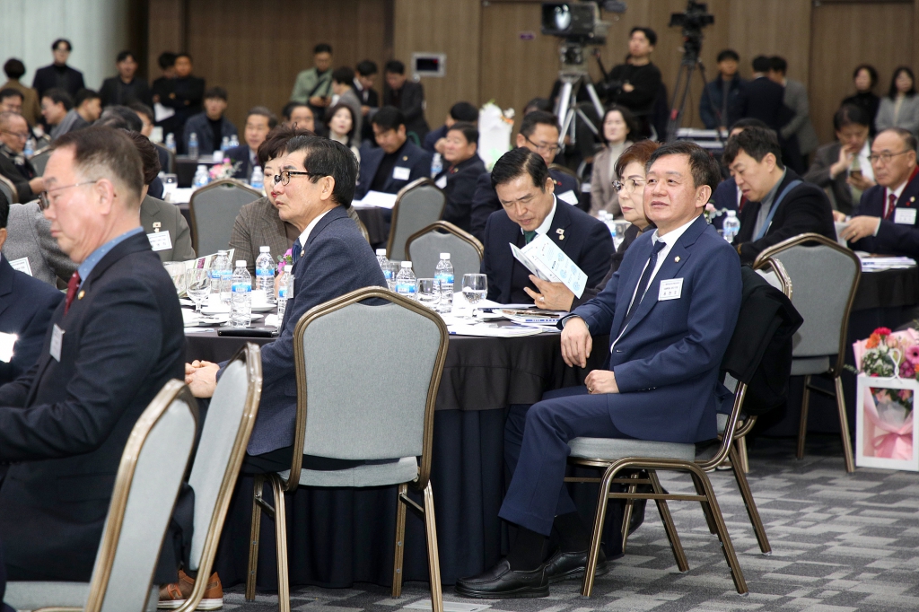 대한민국시군자치구의회 의장협의회 정기총회 이미지(7)