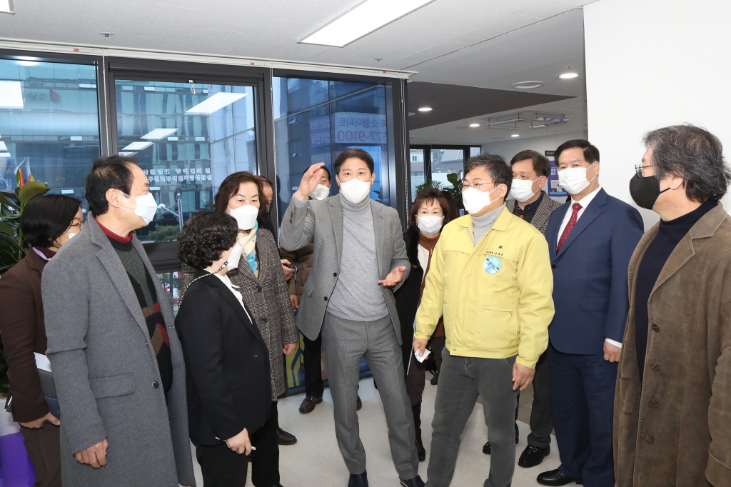 신당누리센터 개청식 이미지(24)