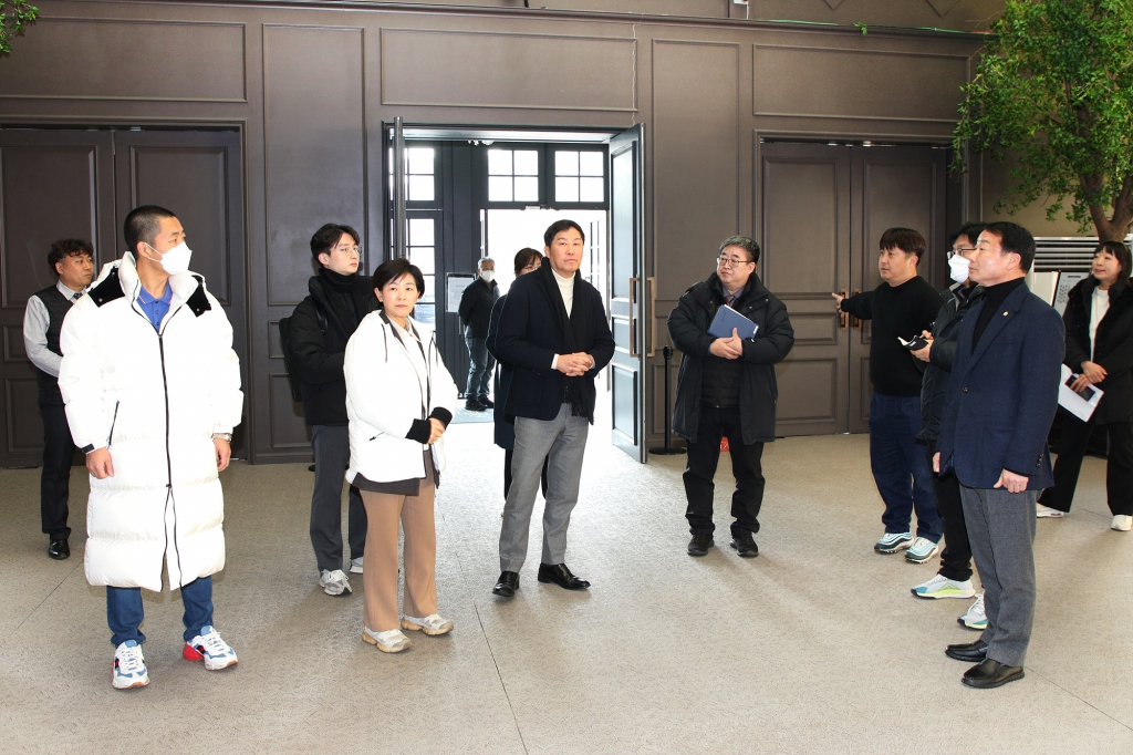중구의회 복지건설위원회 현장 방문 이미지(3)