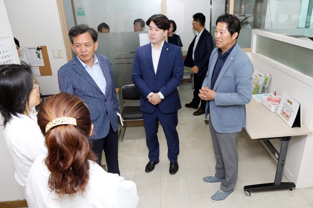 행정보건위원회 중구 관내 시설물 현장 방문 이미지(6)