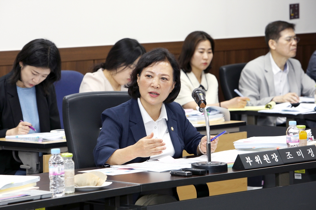 2025년도 중구의회 행정사무감사 (행정보건위원회) 이미지(13)