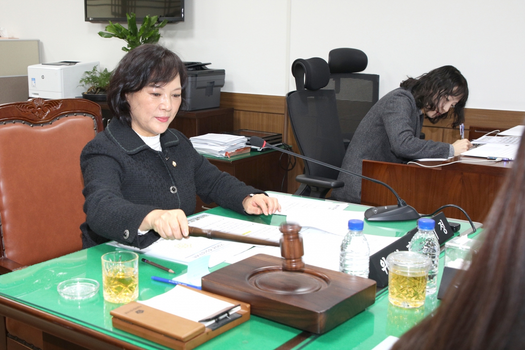 제291회 중구의회 임시회 의회운영위원회 이미지(2)