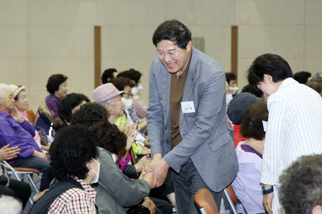 제19회 중구신문사 효행상 시상식 이미지(8)