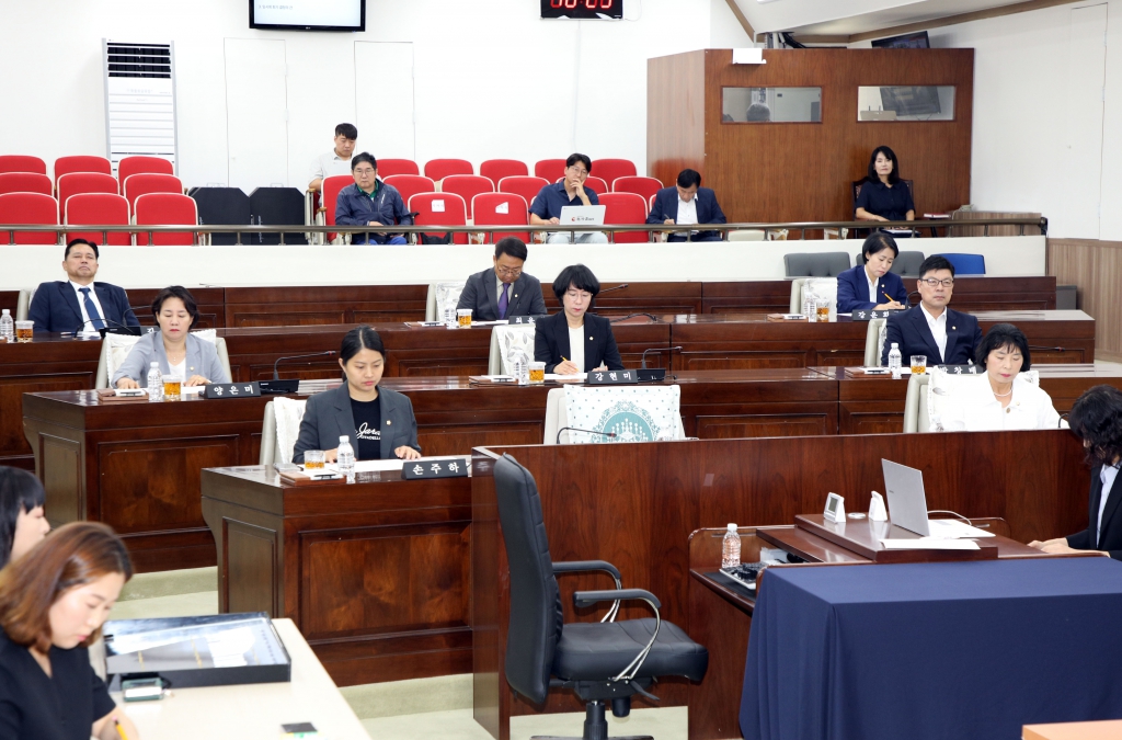중구의회 제302회 임시회 이미지(3)