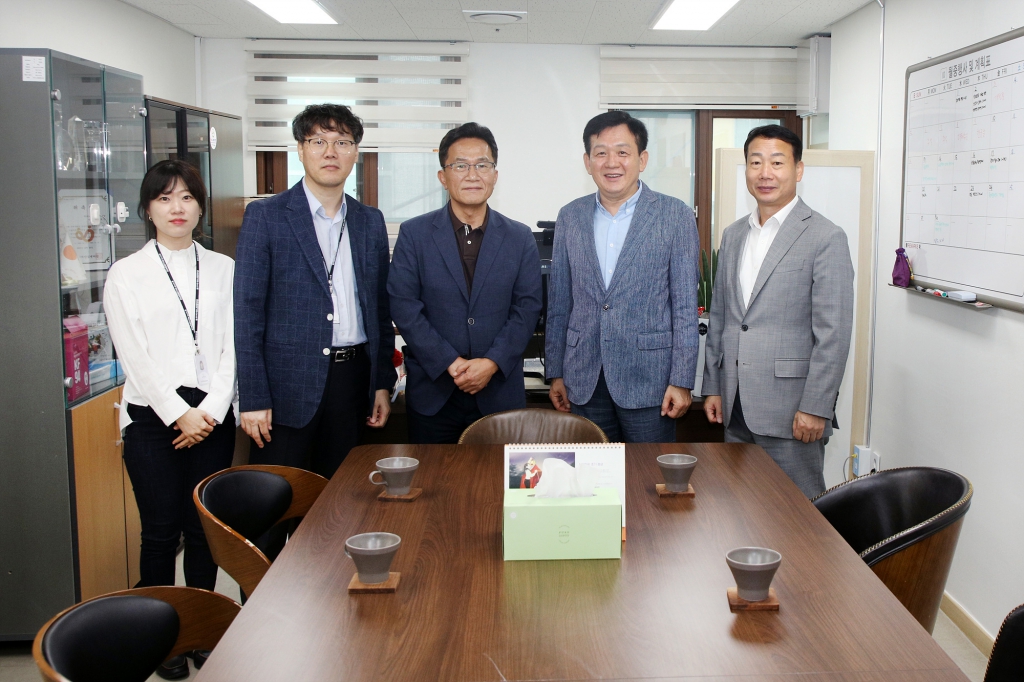 약수노인복지관 추석맞이 특식지원 이미지(1)