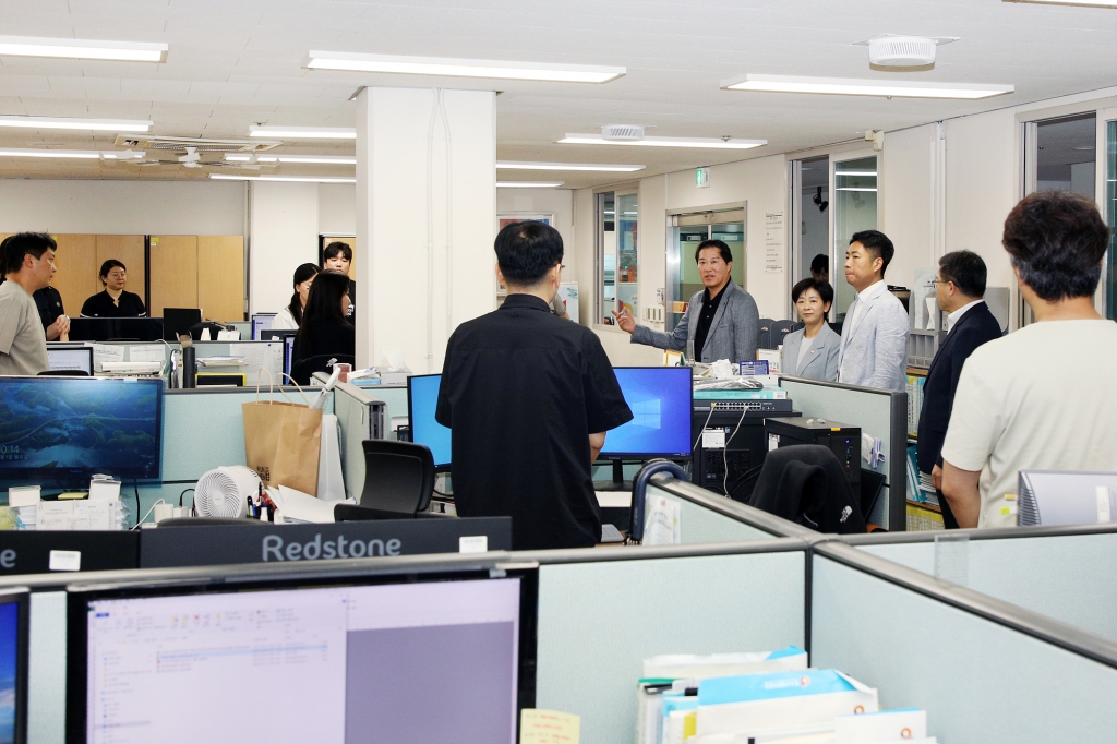 시설관리공단 현장방문 이미지(8)