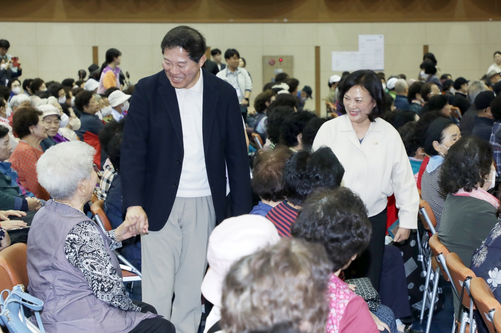 제27회 노인의날 기념식 및 중구 어르신 어울림 한마당 이미지(4)