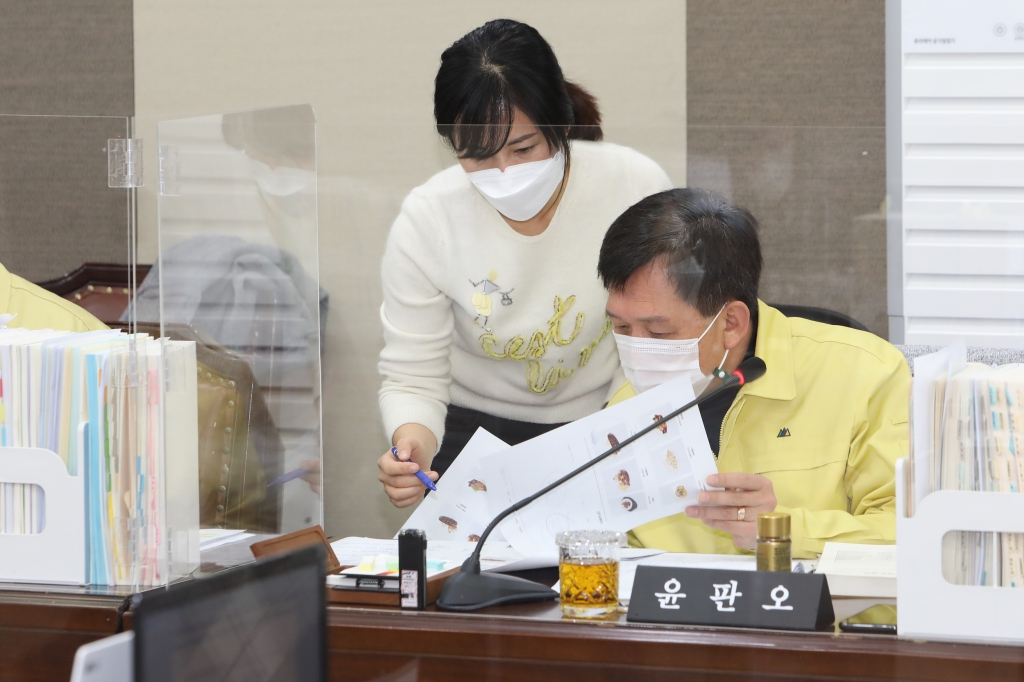 제261회 정례회 예산결산특별위원회 이미지(5)