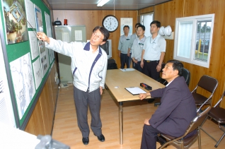 한옥마을 공사현장 방문 대표이미지