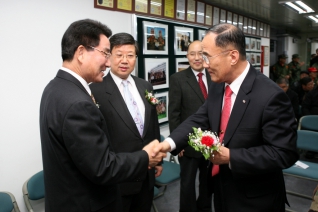 중구해병 전우회 사무실  입주식 참석 대표이미지