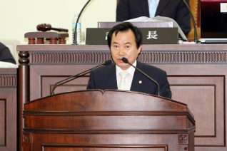 복지건설위원장 선출 대표이미지