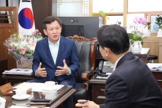 윤판오 신임의장 언론사 인터뷰 (중구자치신문) 대표이미지