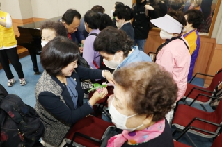 2023년도 5.8 세계적십자의날 기념 어버이날 행사 대표이미지