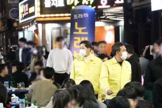 중구의회 의원 이태원 사건 관련 중구관내 현장 방문 대표이미지