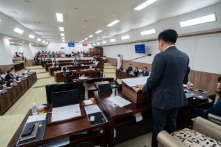 제304회 정례회 제1차 본회의 대표이미지